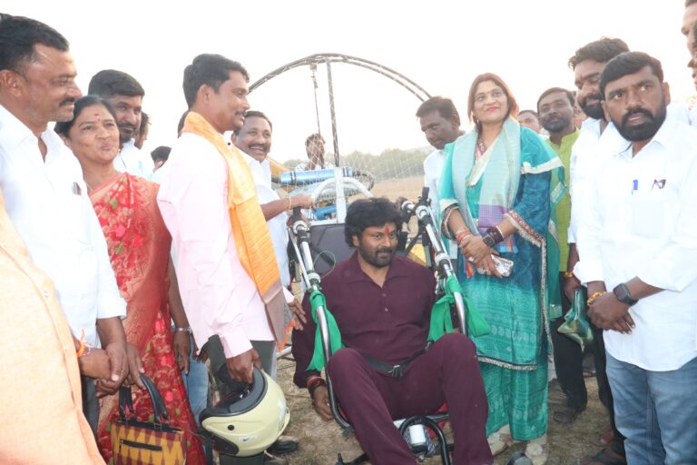 రామగుండంలో టూరిజం డెవలప్మెంట్‌లో భాగంగా ప్యారా మోటార్ కార్యక్రమాన్ని ప్రారంభించిన రామగుండం శాసనసభ్యులు రాజ్ ఠాకూర్…