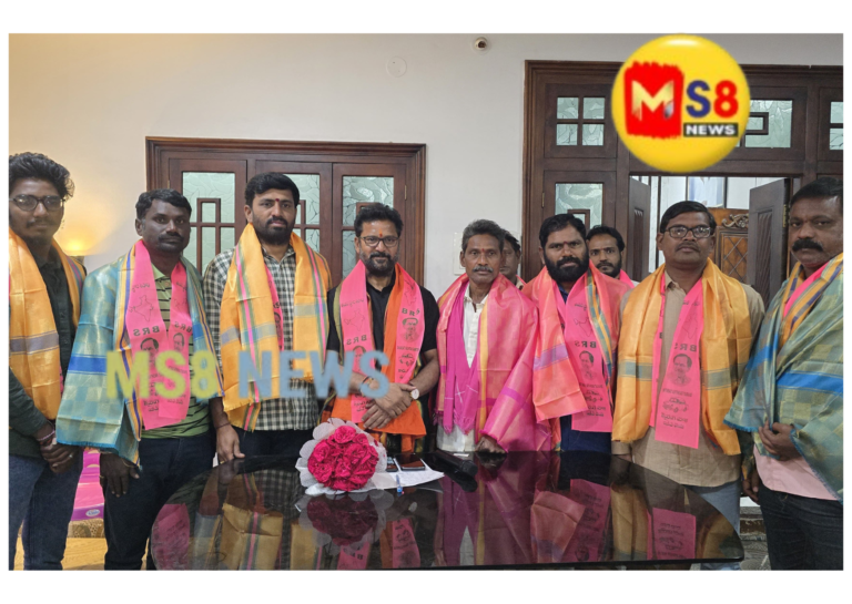 సర్పంచ్, ఉప సర్పంచ్, వార్డు సభ్యులకు సన్మానం చేసిన మాజీ శాసనసభ్యులు, బిఆర్ఎస్ పార్టీ పెద్దపెల్లి జిల్లా అధ్యక్షులు కోరుకంటి