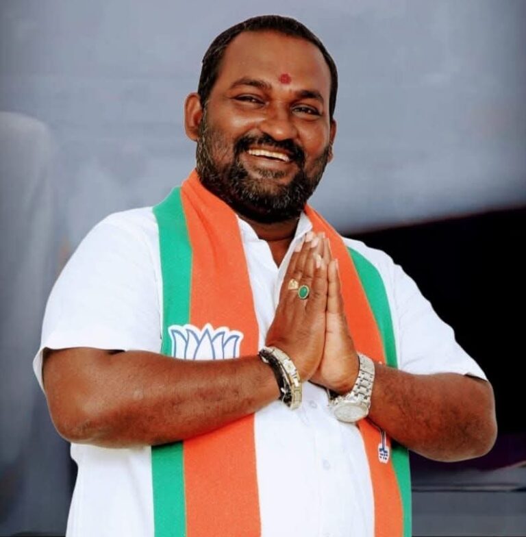 ​ప్రజాసేవే లక్ష్యం.. అభివృద్ధికి పట్టం కట్టండి: పిడుగు కృష్ణ ముదిరాజ్