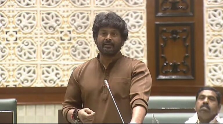 ​రామగుండం పారిశ్రామిక ప్రాంతాన్ని మెడికల్ హబ్‌గా తీర్చిదిద్దాలని, నియోజకవర్గ ప్రజలకు మెరుగైన వైద్యం అందించాలని రామగుండం ఎమ్మెల్యే శ్రీ ఎం.ఎస్. రాజ్ ఠాకూర్ అసెంబ్లీ సాక్షిగా ప్రభుత్వాన్ని కోరారు.