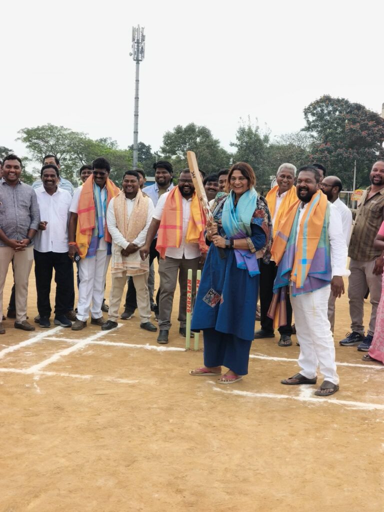 షాప్ చైర్మన్ గా ఉన్న సమయంలోనే క్రీడారంగానికి విశేషమైన సేవలందించిన నాయకులు మన ఎమ్మెల్యే రాజ్ ఠాగూర్, యువత చెడు త్రోవ పట్టకుండా క్రీడాకారుల నైపుణ్యాన్ని గుర్తిస్తూ టోర్నమెంట్ ఏర్పాటు చేసిన Rpl నిర్వాహకులకు అభినందనలు – నగర మేయర్ మహంకాళి స్వామి