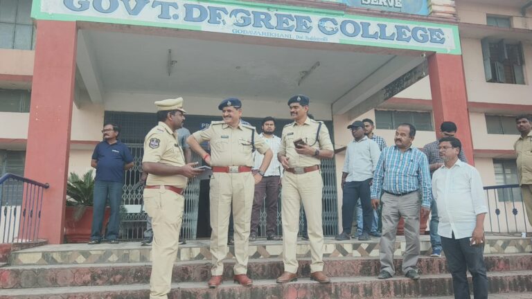 కట్టుదిట్టమైన భద్రతల మధ్య స్ట్రాంగ్ రూమ్, కౌంటింగ్ కేంద్రాలు: పెద్దపల్లి డీసీపీ బి. రామ్ రెడ్డి