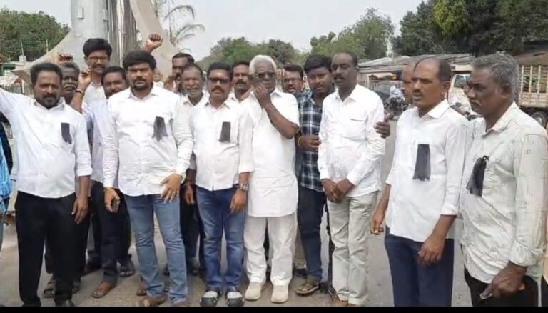 మానవత్వం మరిచి పసికందును చంపిన దుర్మార్గులను ఫాస్ట్ ట్రాక్ కోర్టు ద్వారా విచారణ జరిపి ఉరిశిక్ష విధించాలి —- రజక సంఘం పెద్దపెల్లి జిల్లా అధ్యక్షులు పెండ్యాల మహేష్